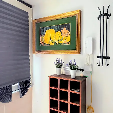 Art Flat נאפולי