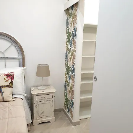Art Flat